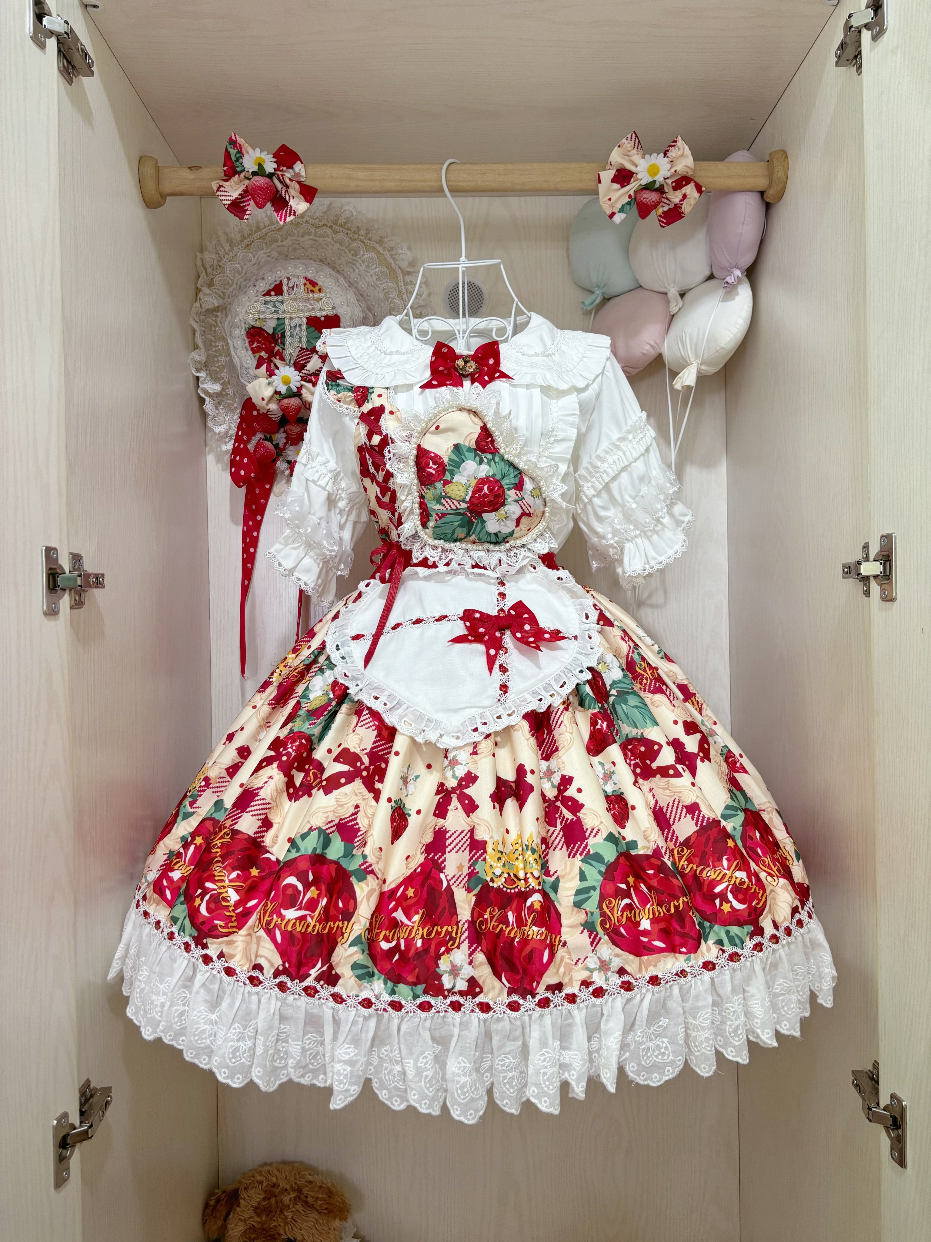 Sweet Lolita Strawberry Apron JSK Set Red Print with White Lace Inner Blouse