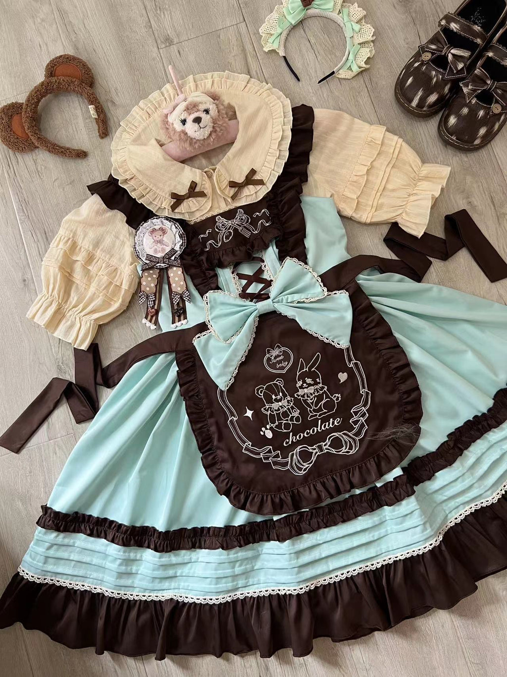 Sweet Lolita Bear Themed Mint Green Brown Ruffled Apron Cake Dress Party