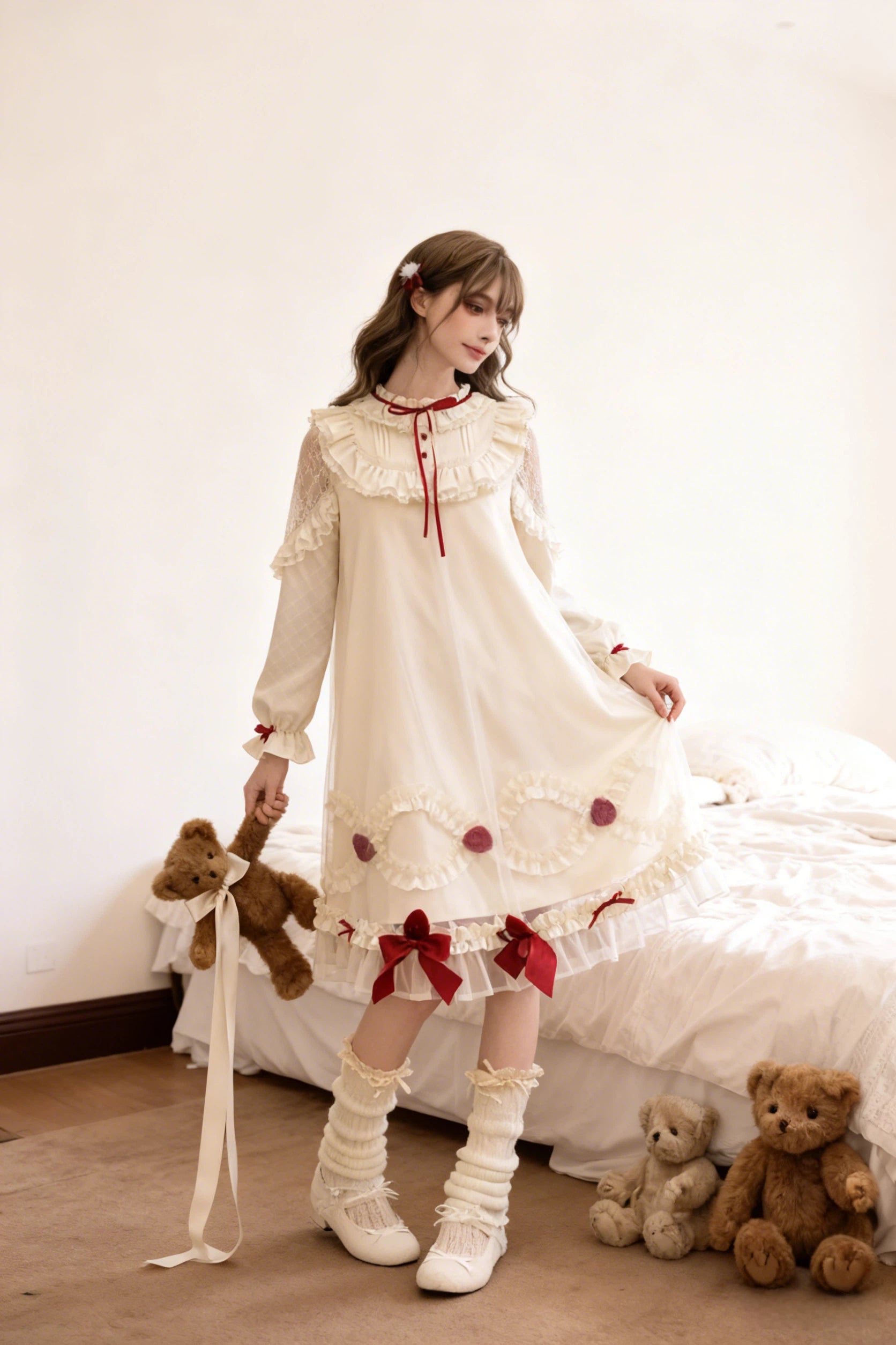 Sweet Lolita Strawberry Cream Cake OP Dress Doll-Style Long-Sleeve Gown